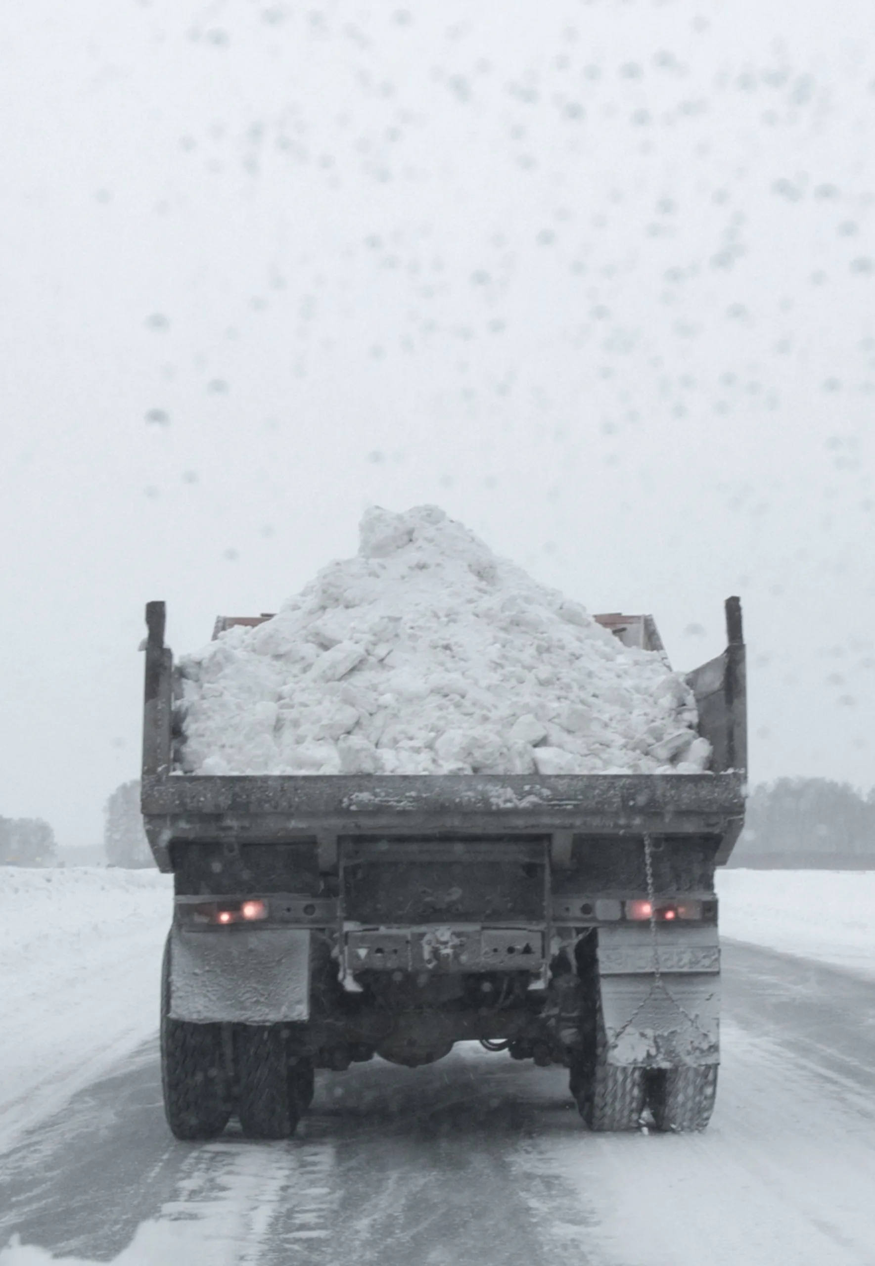 snow-removal-image-3 snow-removal-image-3